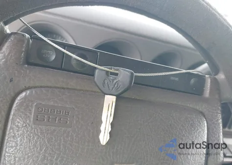 1996 Dodge Ram Van B2500 z USA, uszkodzony, nr VIN 2B6HB21Y7TK148912